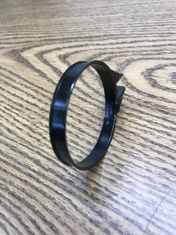 SUZUKI KATANA GSX750F 1998-2006, ABRAZADERA TUBO ADMISIÓN ABRAZADERA PARTE # 09402-52208 Foto 4 de 4