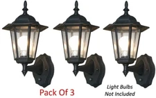 Outdoor Wall Mount Lighting System With Auto Dusk-To-Dawn illumination