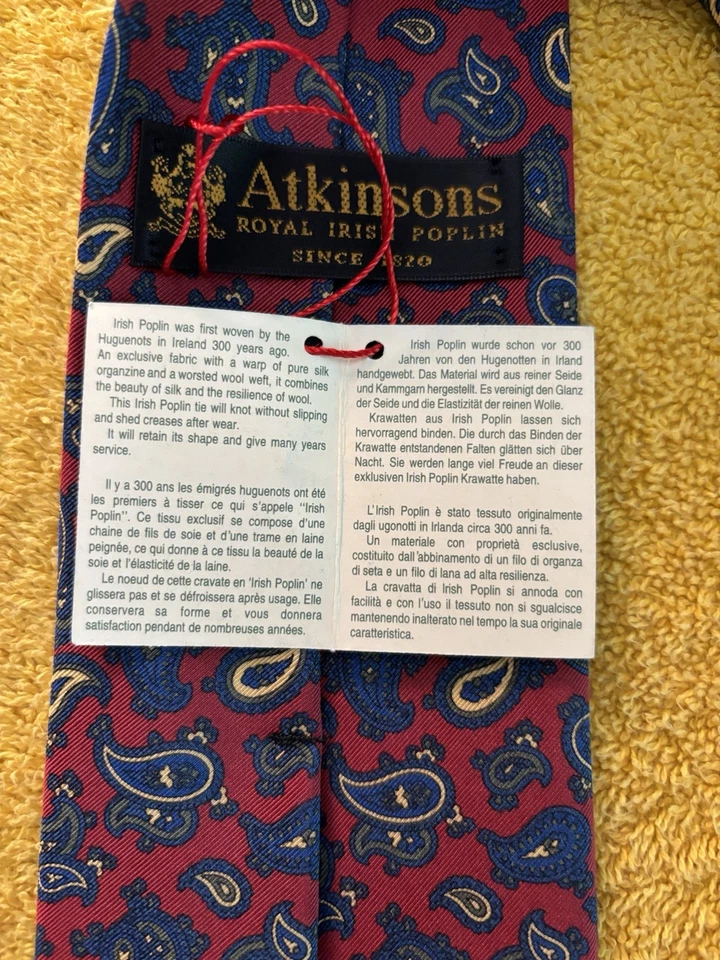 Corbata de cachemira roja popelina irlandesa real Atkinsons 3,5x56 hecha en Irlanda nueva con etiquetas Foto 3 de 4