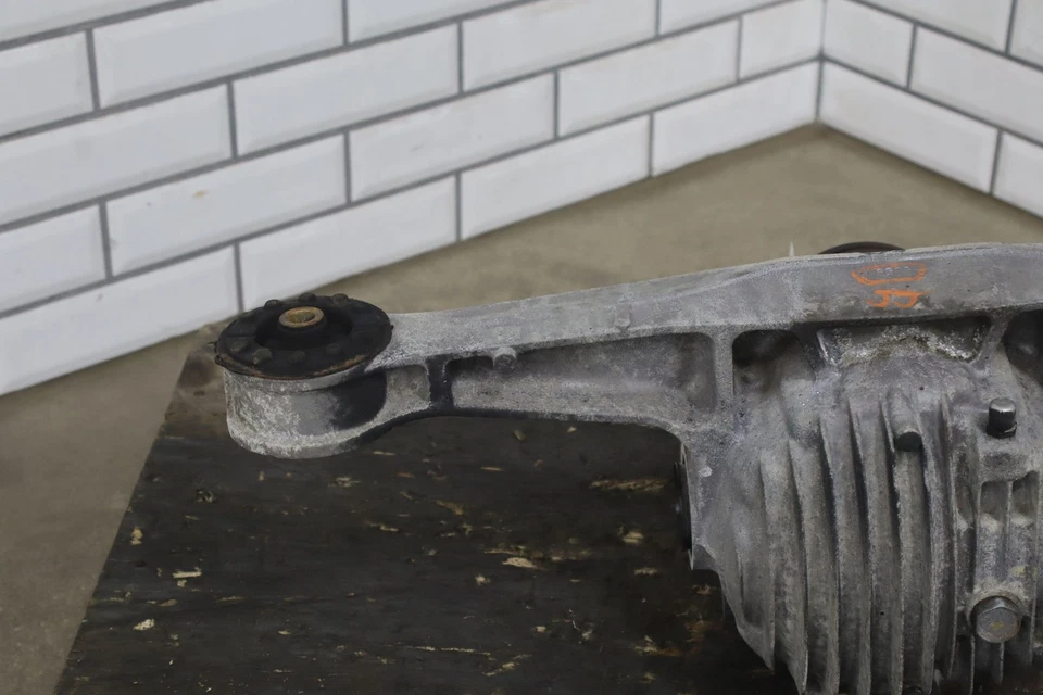 Mazda Miata 1999-2002 NB 5 velocidades transmisión hombre trasero 4,30 bloqueo diferencial portador Foto 2 de 4