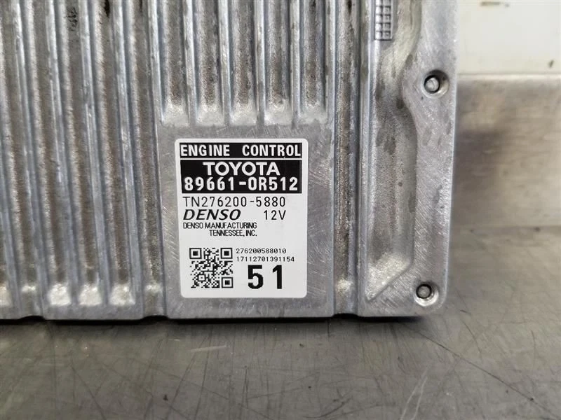 18 2018 丰田 RAV4 FWD 发动机控制模块 ECM 896610R512 VIN F — 第 3/4 张图片