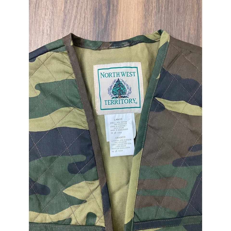 NEW VTG 90s Northwest Territory Deluxe Hunting quilted camo vest w/game bag, L - Image 4 of 4