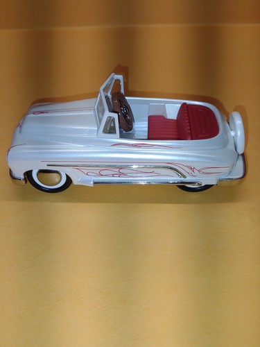 Hallmark Kiddie Car Classics die cast pedal car 1950s Custom Convertible - Picture 7 of 20