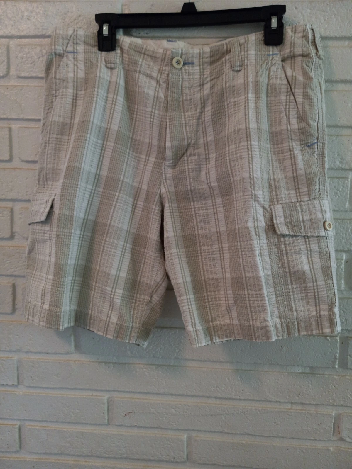 Tommy Bahama Relax Men's Beige Plaid Cargo Shorts Size 34