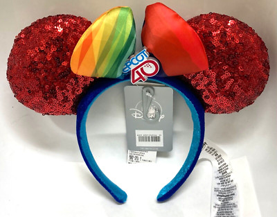 BNWT Disney Parks EPCOT 40th Anniversary Sequined Minnie  display picture 1