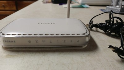 Netgear WGR614v10 4-Port Wireless N Router w/ 6' Ethernet Cord Free Shipping 
