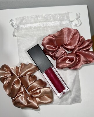 Chicgloss handmade vegan lip gloss