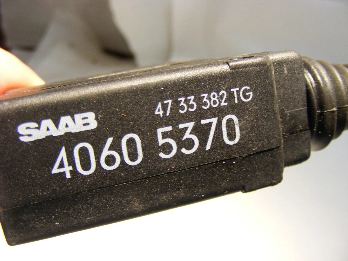 Saab 9-3 900 Convertible Rear Trunk Lock Actuator Motor 4733382 