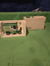 Fuller Brush Company Hartford Delivery Truck Bank With Key Green Golden Wheel