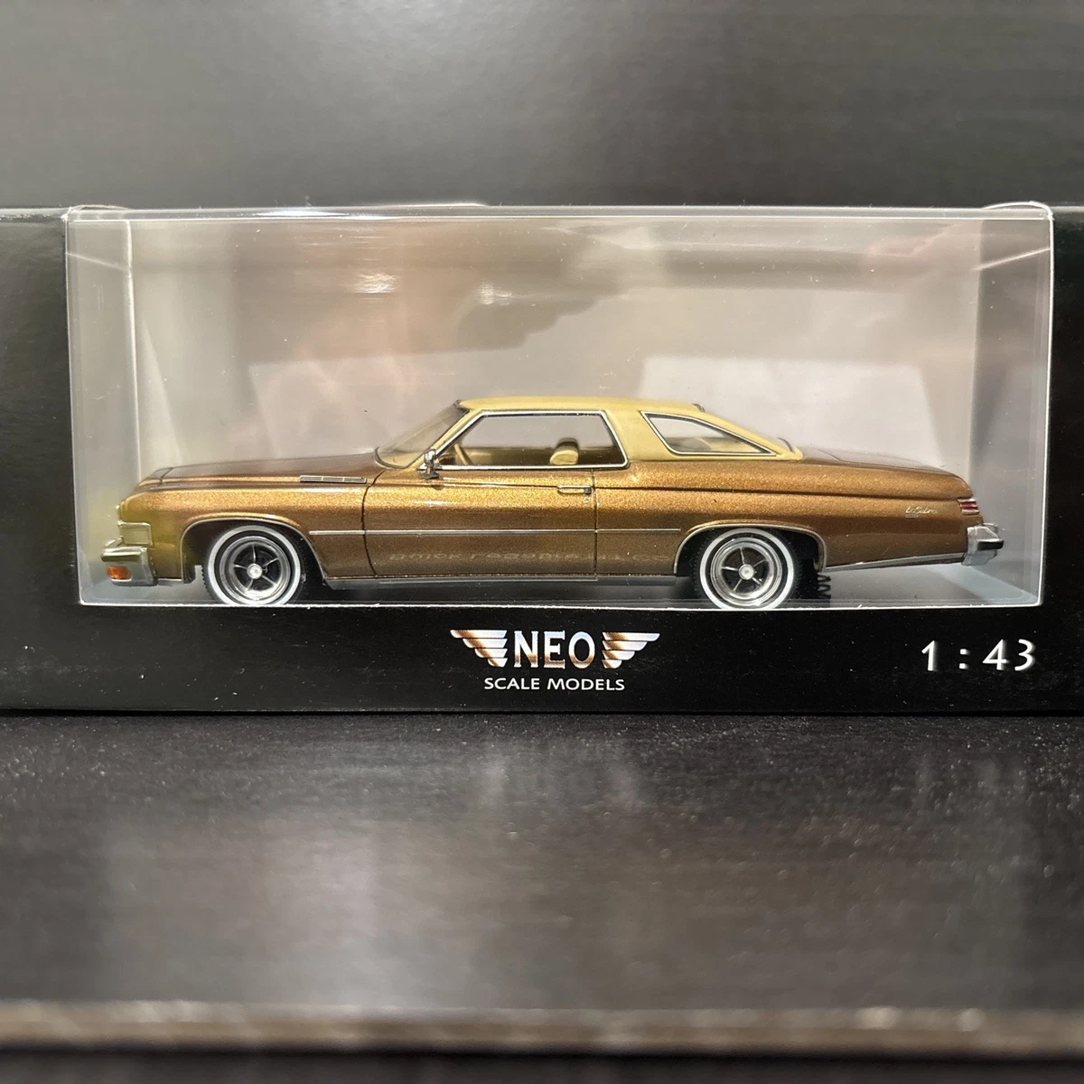 NEO 1/43 ビュイック ルセーバー コンバーチブル 1974 Neo Scale