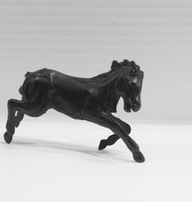 GALLOPING HORSE BLACK MOLDED PLASTIC VINTAGE 1970s TOY ANIMAL WILD WEST OUTDOORS