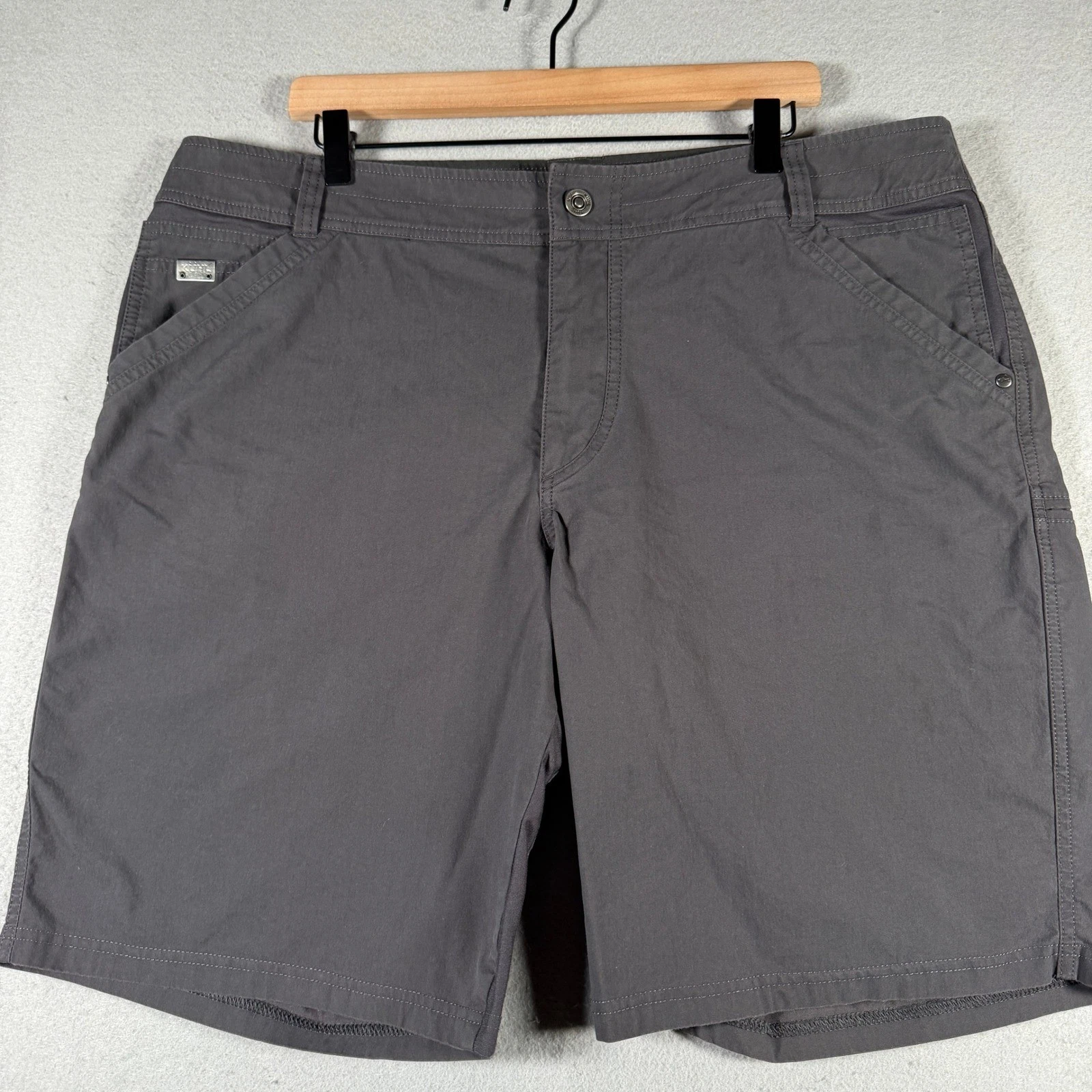 Kuhl Renegade Mens Grey Hiking Shorts 40 Style 5268 Outdoor Stretch Utility 10in