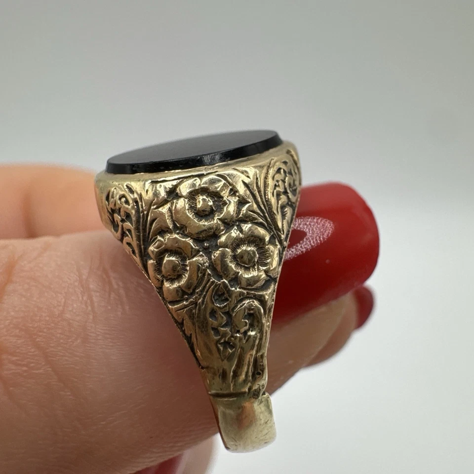 Vintage 9ct Gold Onyx Signet Ring Unisex Floral Shoulders 4.9g Size O 1/2 Gift - Image 2 of 4