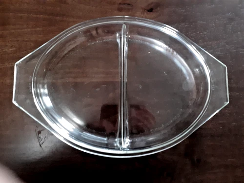 Pyrex 945-C Fits Pyrex 945; 1.5 Quart Oval Divided Dish  - No Chips