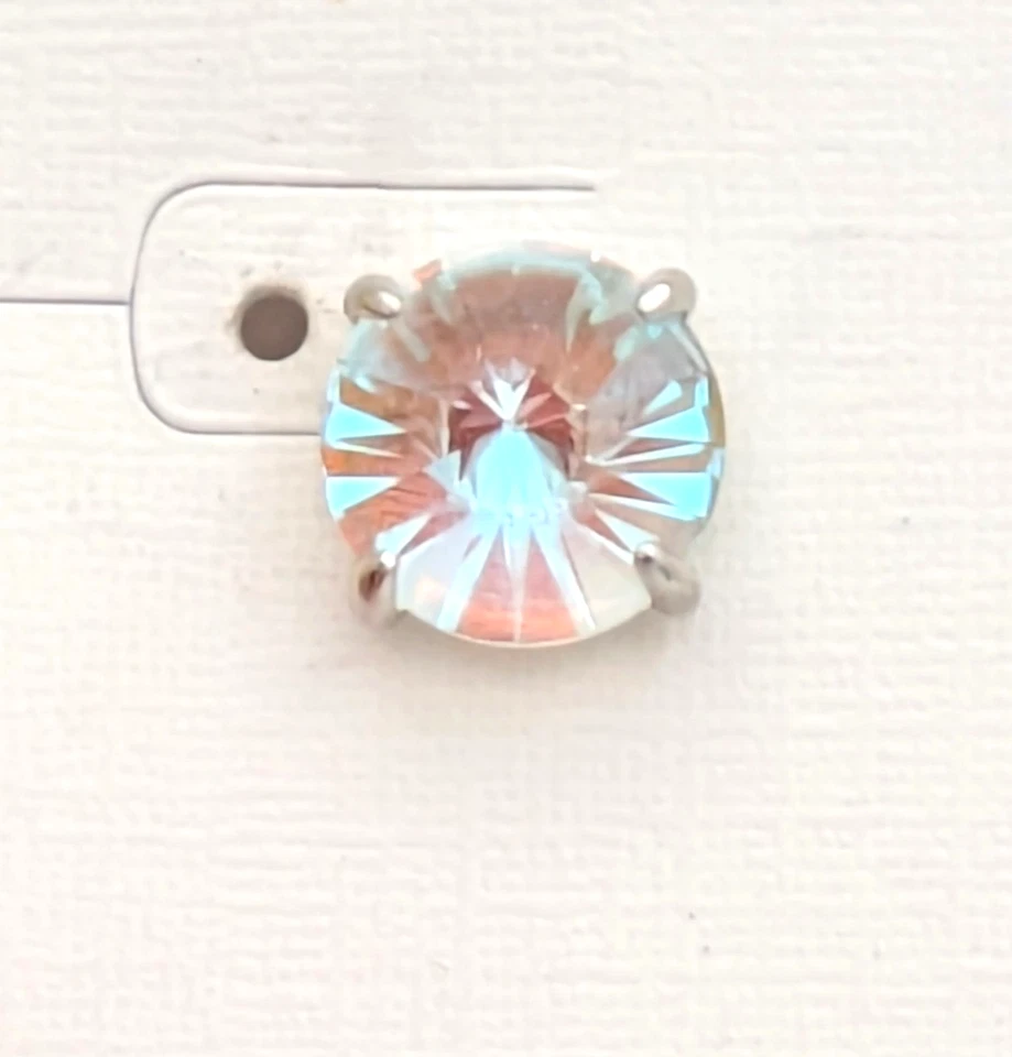 Aretes Jolie chapados en rodio Kendra Scott en vidrio dicroico facetado Foto 3 de 4