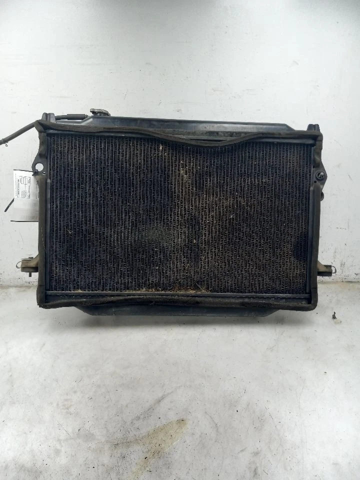 93 94 95 TOYOTA LAND CRUISER RADIADOR Foto 2 de 4