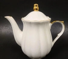 GRACE'S TEAWARE WHITE FINE PORCELAIN,GOLD TRIM TEA,COFFEE POT,TEAPOT