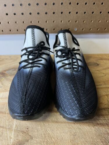Wanted Comet Black/White Womens Sneaker Size 8 Very Nice Condition Wow - Picture 3 of 7