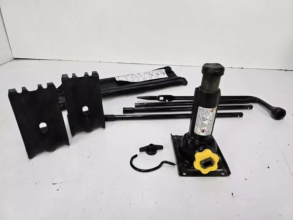 1999-2014 GMC Sierra 1500, 2500, 3500  Emergency Jack Kit Tool OEM Genuine Part - Image 4 of 4