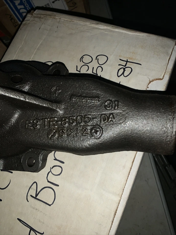 Bomba de agua motor Motorcraft Ford Bronco E150 E250 F150 F250 1983 1984, Nuevo de Lote Antiguo Foto 2 de 4