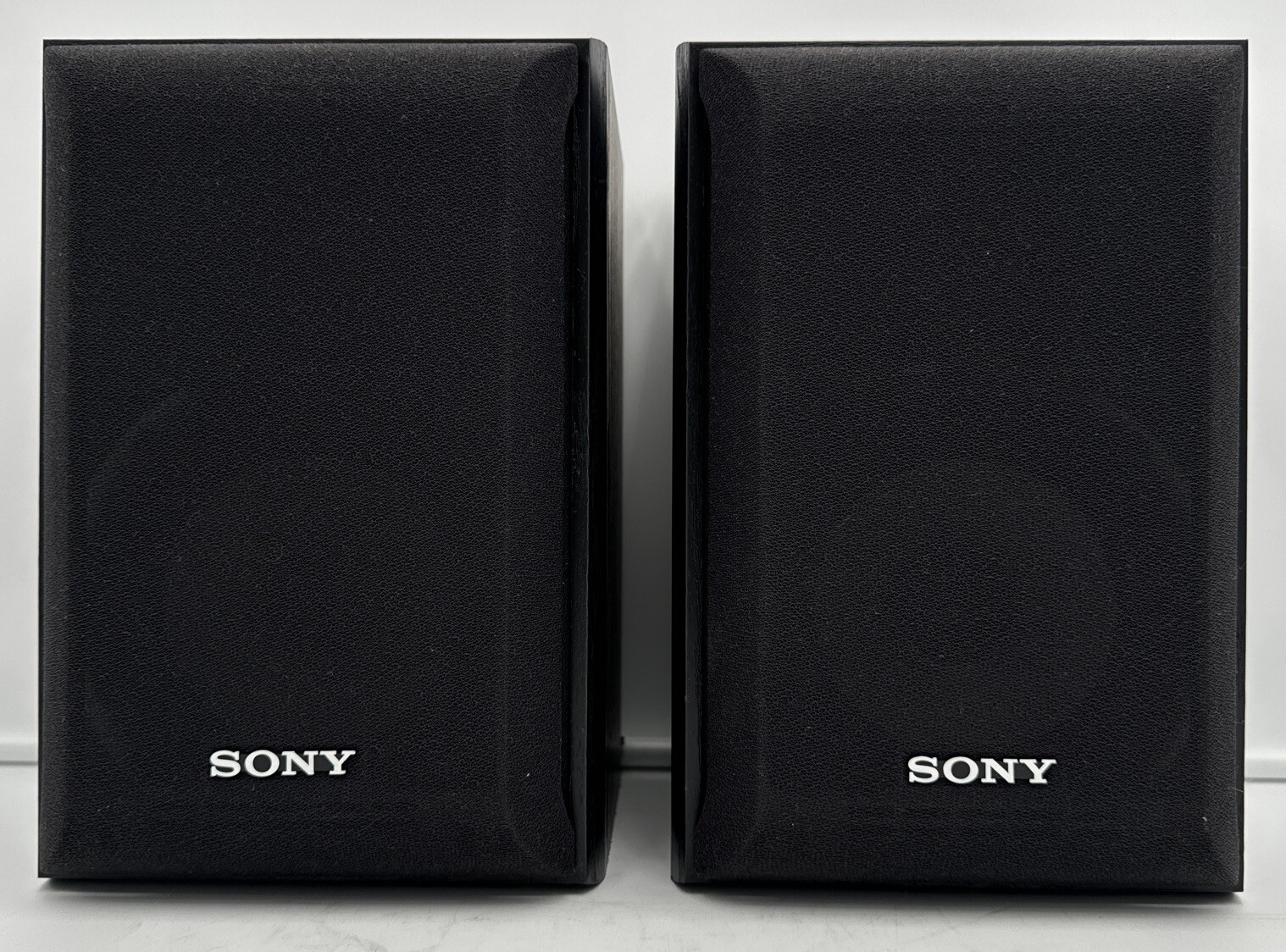 Sony Speaker System Bookshelf Speakers SSB1000 W/ Speaker Wires