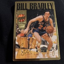Bill Bradley 1994 Action Packed Basketball HOF New York Knicks Gold Signature
