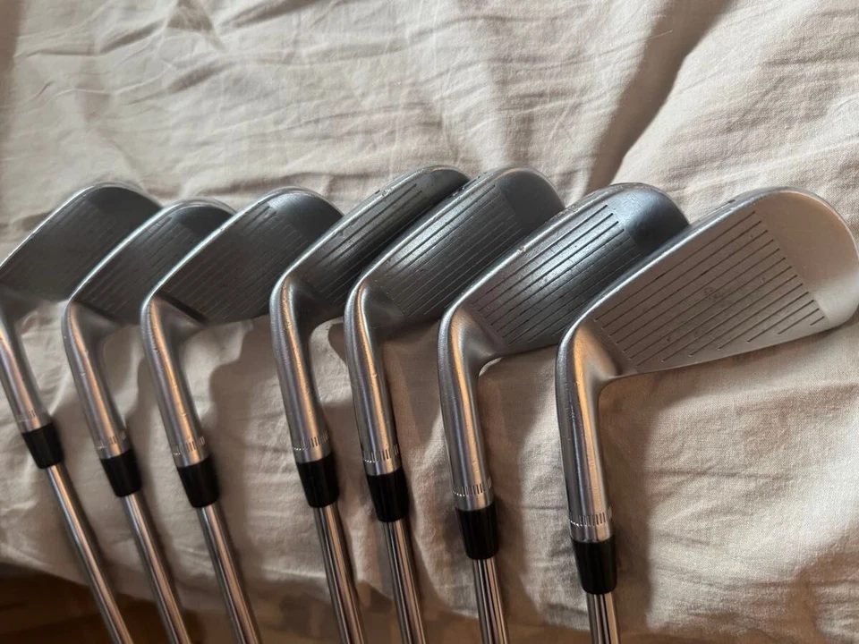 Callaway APEX MB 2021 Iron Set 7 Clubs 4-Pw Dynamic Gold S200 Stiff Flex - Image 3 of 4