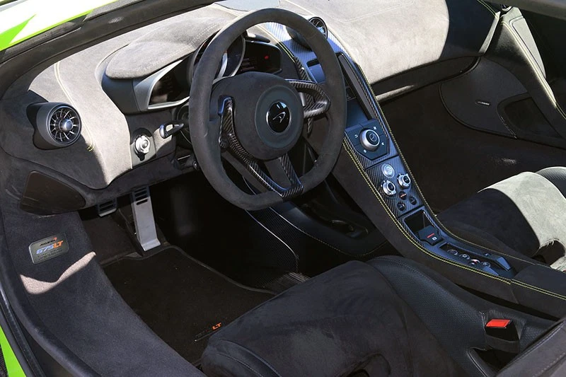 mclaren-675LT-6-800