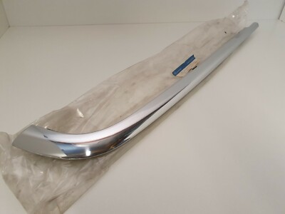 Neu Orig. Mercedes W202 Chrom Chromleiste Stoßstange hinten rechts 