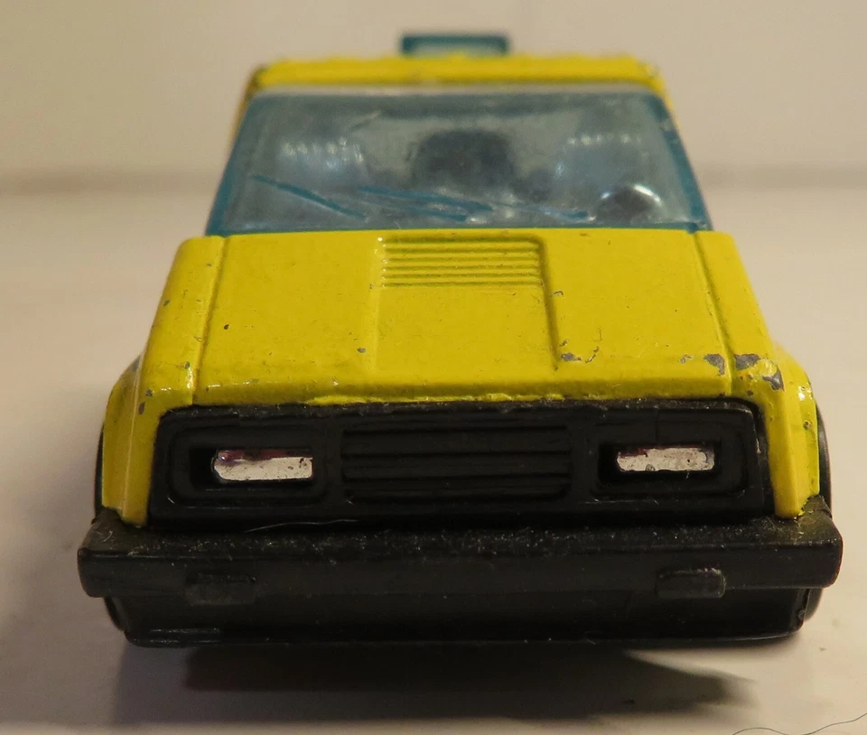 Vintage 1978 Hot Wheels Yellow Inside Story Van 1:64 Diecast Good Used Rare - Image 3 of 4