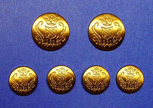 MERIT JACKET REPLACEMNT BUTTONS 6 GOLDEN BRONZE TONE SOLID METAL GOOD USED COND