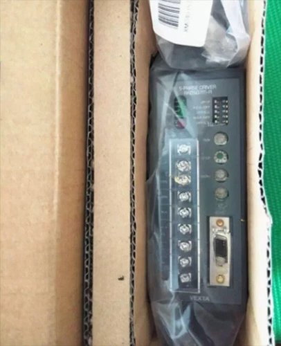 VEXTA RKD507M-A One New RKD507MA Stepping Motor Driver Expendited Shipping - Picture 1 of 1