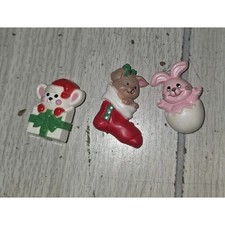 Vtg Russ/Avon Pins Christmas Mouse In Package Bunny Egg Stocking Holiday Brooch