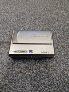 Sony Cyber-Shot DSC-T1 5.0 MP Digital Camera Silver
