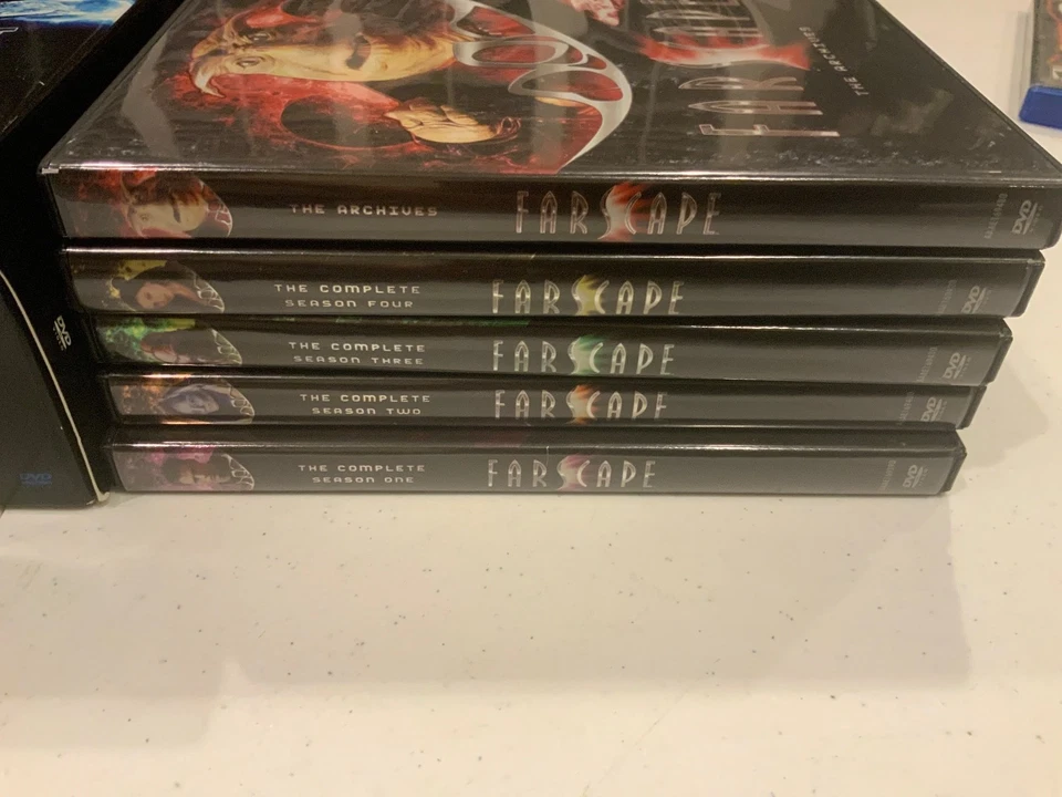 Farscape: полная серия (DVD, 2009, 26-дисковый бокс-сет) - Изображение 2 из 4