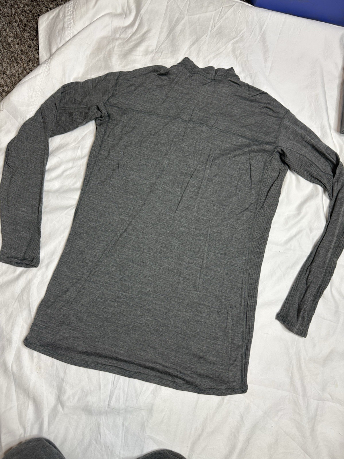 Patagonia performance Wool Base Layer Half Zip Pu… - image 10