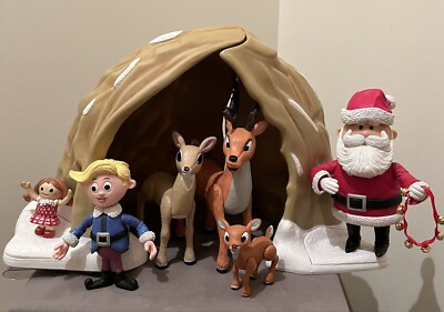 Cartoon Rudolph Cave RUDOLPH FAMILY CAVE PLAYSET WORKS AS IT SHOULD w RUDOLPH GLOWING NOSE ...