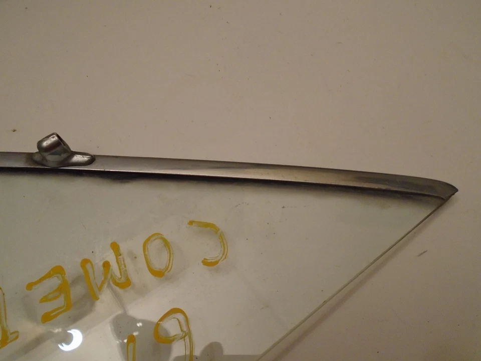 1961 OEM MERCURY COMET LH FRONT VENT WINDOW - Изображение 4 из 4