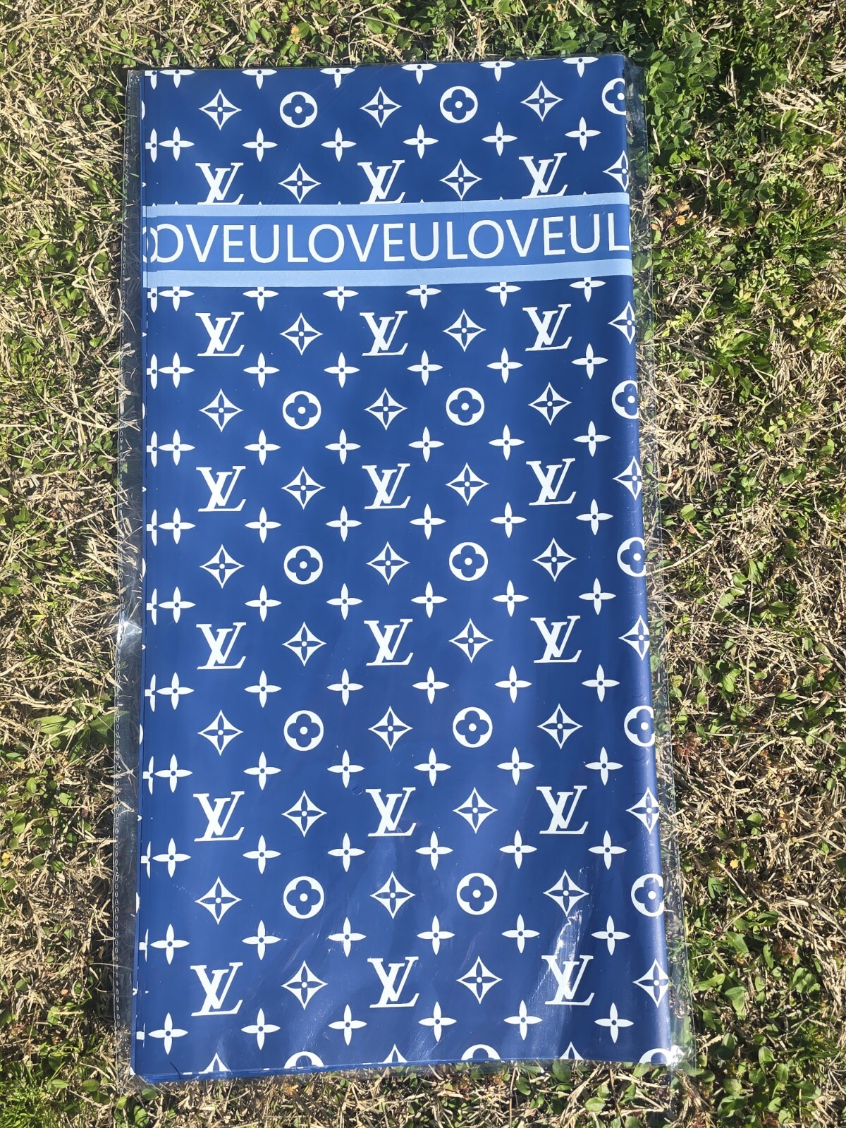 Double Sided Color Flower Wrapping Paper LV BLUE 1BAG WITH 20Pcs  .