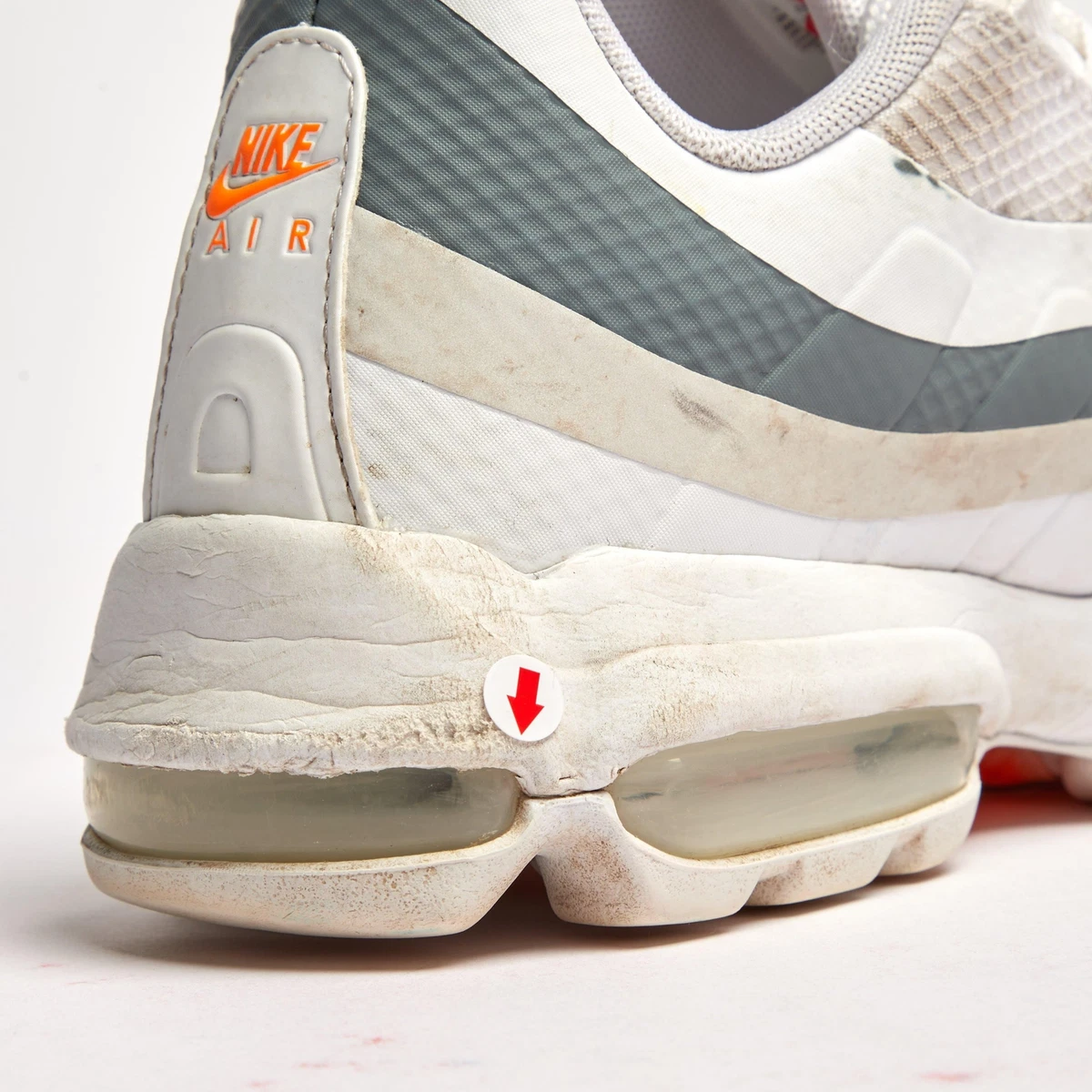 NIKE AIR MAX 95 ULTRA SE 24cm NIKE AIR MAX 95 ULTRA SE 24cm