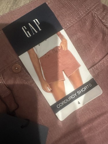 Gap Shorts Women Size 4