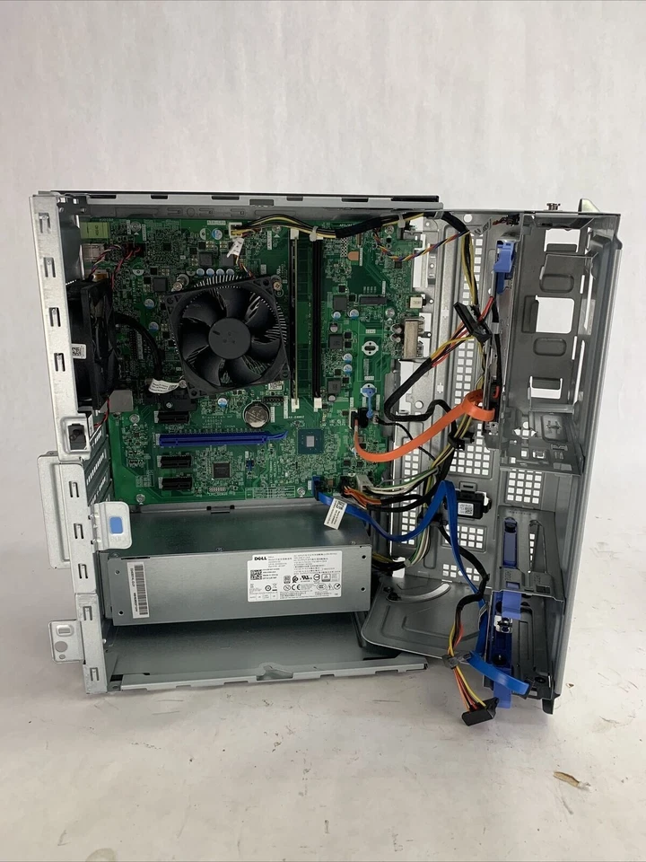 Dell OptiPlex 3040 MT Intel i5 HDMI DisplayPort NO OS Harddrive and Ram - Image 4 of 4