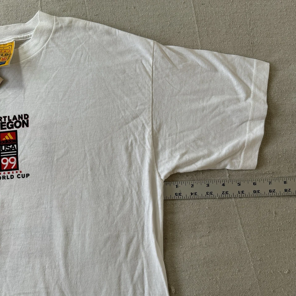 CAMISETA VINTAGE DE LA COPA MUNDIAL FEMENINA Portland 1999 FIFA NUEVA CON ETIQUETAS NUEVA Rara USA Chastain Foto 4 de 4