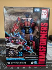 Transformers Studio Series 32 OPTIMUS PRIME Voyager Class Action Figure NEW