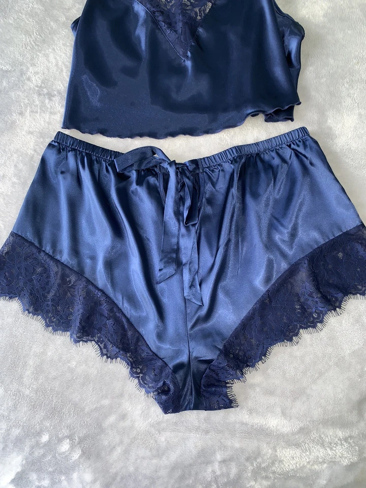 NUEVO Conjunto de camisola y bragas de satén secreto brillante 3X lencería para dormir salón Foto 2 de 4