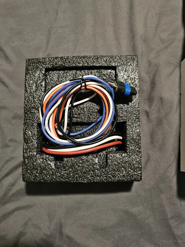 NUEVO Controlador de bomba de combustible Deatschwerks C102 Foto 3 de 4