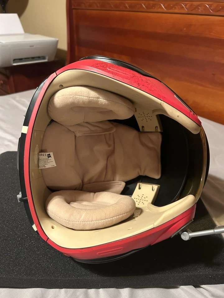 孩之宝星球大战黑色系列坡·达梅隆电子X翼飞行员头盔 — 第 4/4 张图片