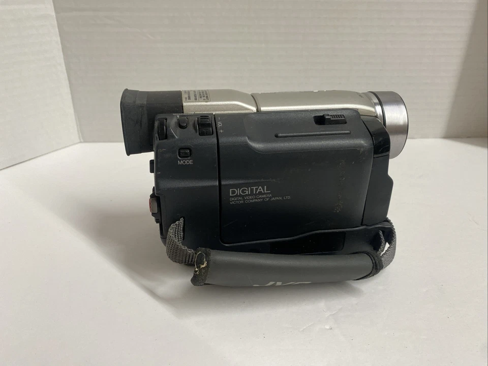 JVC GR-DVL305U MiniDV Camcorder 250x Zoom Untested No Battery A2 - Image 3 of 4