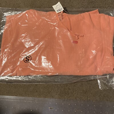 Supreme Small Box Logo Hoodie SS21 Dusty Coral Size Small Supreme Small Box Logo Hoodie SS21 Dusty Coral Size Small