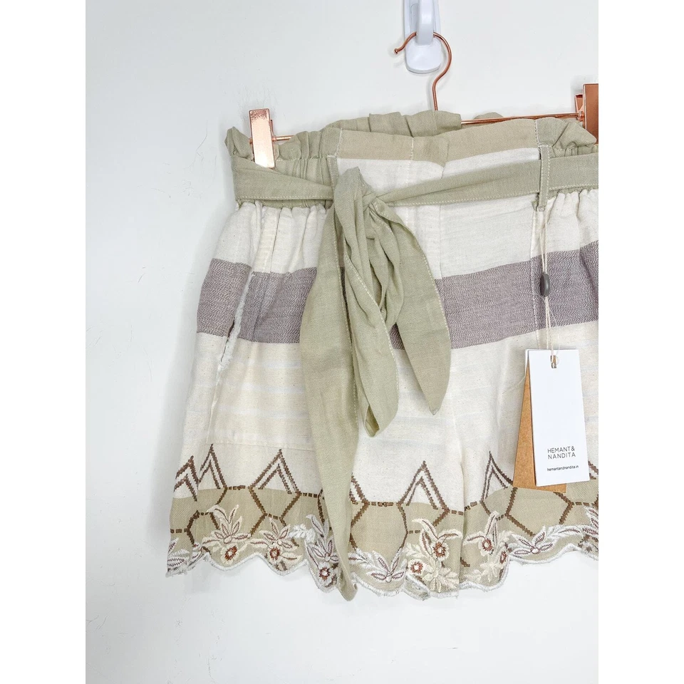 Hemant & Nandita Mana Shorts Size Small - Image 4 of 4